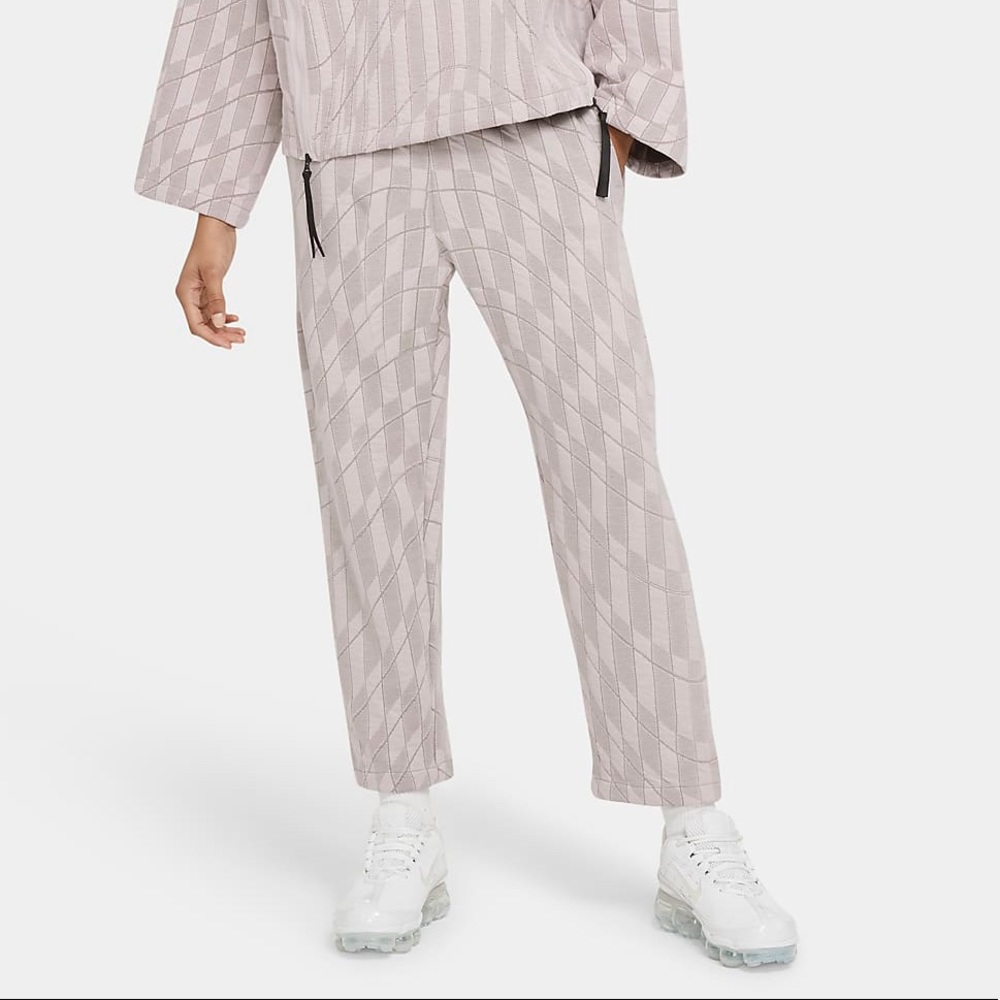 New Nike Sportswear Tech Pack pants - Picture 2 of 10